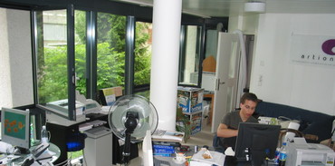 Nos premiers bureaux (2001)