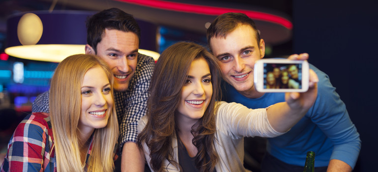 Du Selfie au Groufie