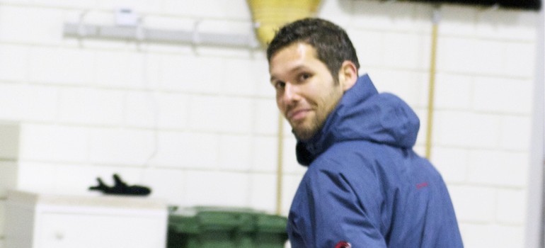 Sortie de boîte et apprentissage aux techniques du curling